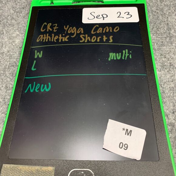 CRZ Yoga Short Womens L Large Camo Wick Stretch Lightweight Mid Rise Drawstring - Picture 8 of 9